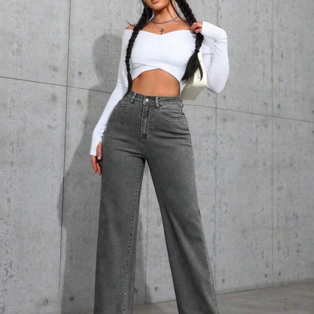 Stylish Gray Women's Jeans